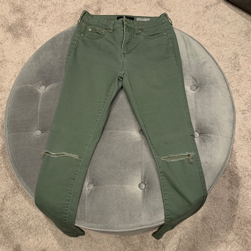 Army Green High-Waisted Jeans